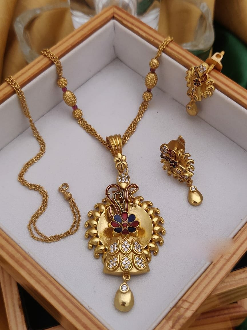Fine Crafted Traditional Jewellery Set