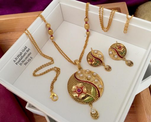 Beautiful Gold Plat Jewellery Set